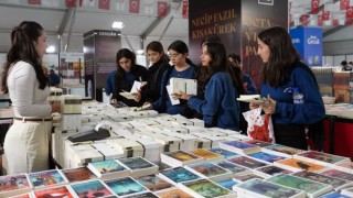 Okuma Alışkanlığı Anadolu’nun En Büyük Kitap Fuarı’nda Güçleniyor