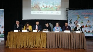 Uluslararası Dünya Hikâye Anlatıcıları Şöleni Akademik Panelle Başladı